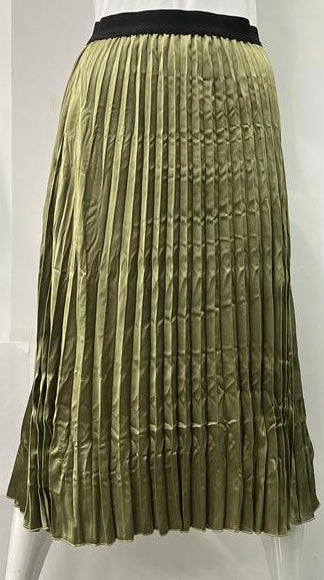 Olive green pleated clearance skirt