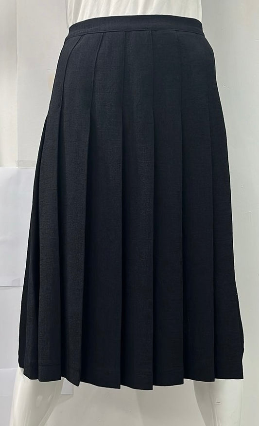 MAXMRKT STITCH DOWN PLEATED SKIRT BLACK