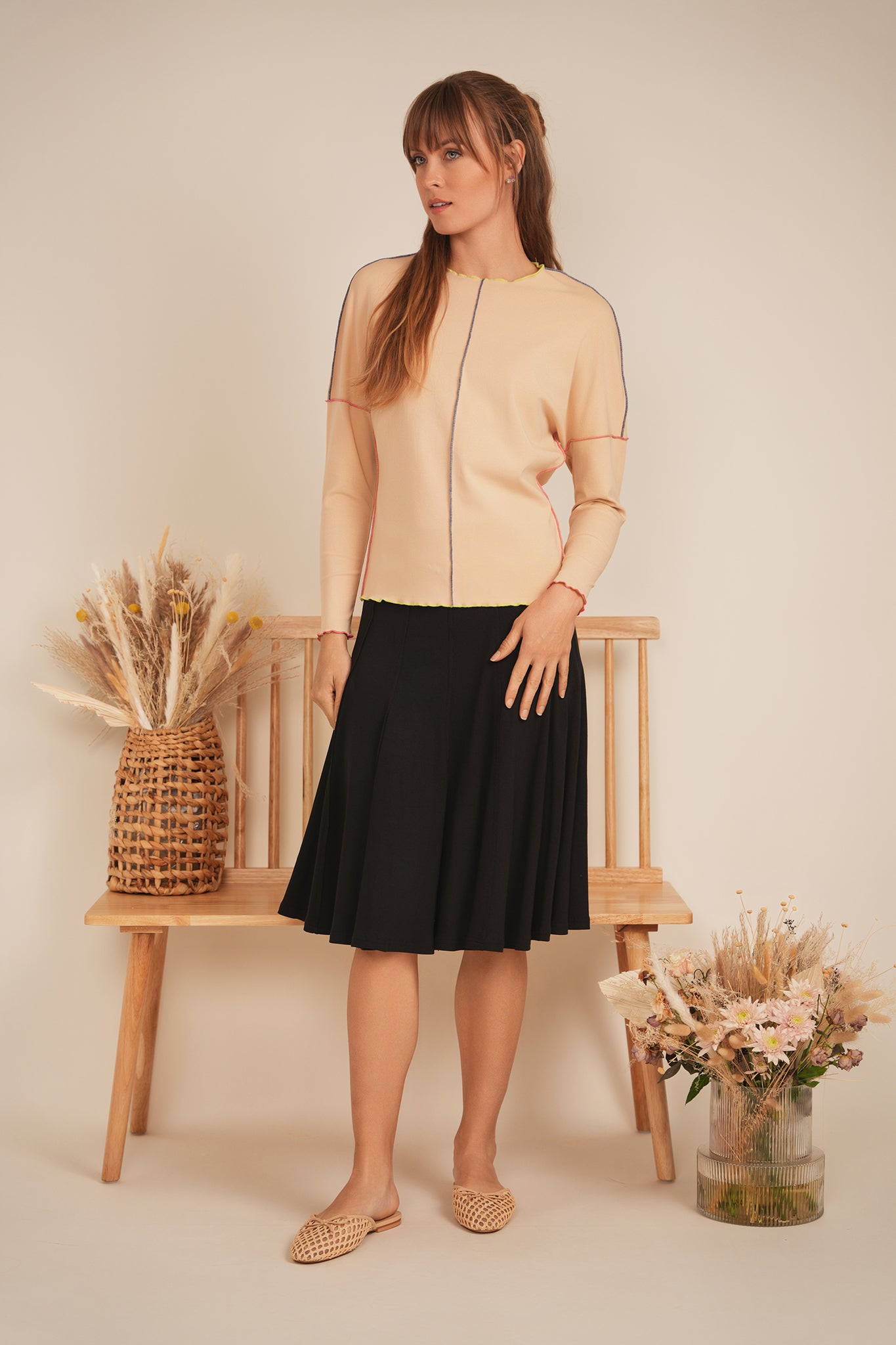 POSITIVE RIBBED PANELED SKIRT BLACK