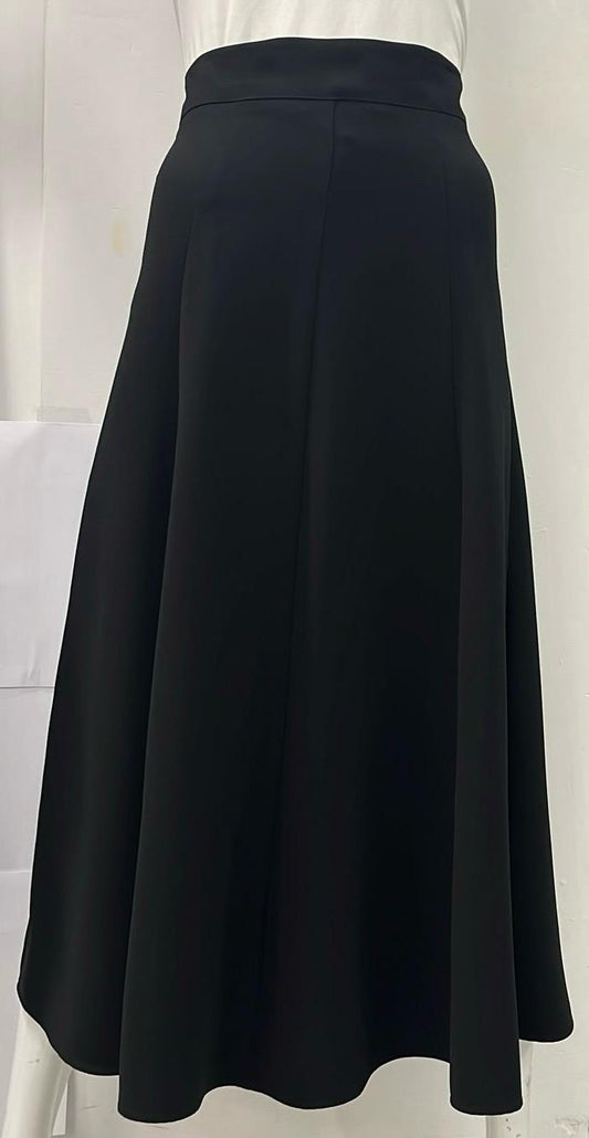 WEAR AND FLAIR CREPE PANELED SKIRT-MIDI BLACK