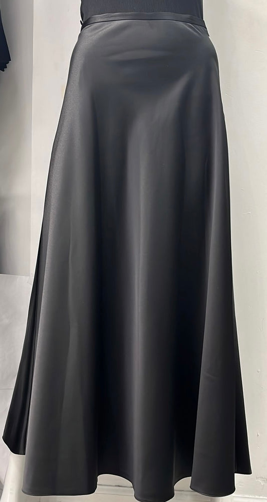 BIANCO NERO SATIN SKIRT -LONGER BLACK