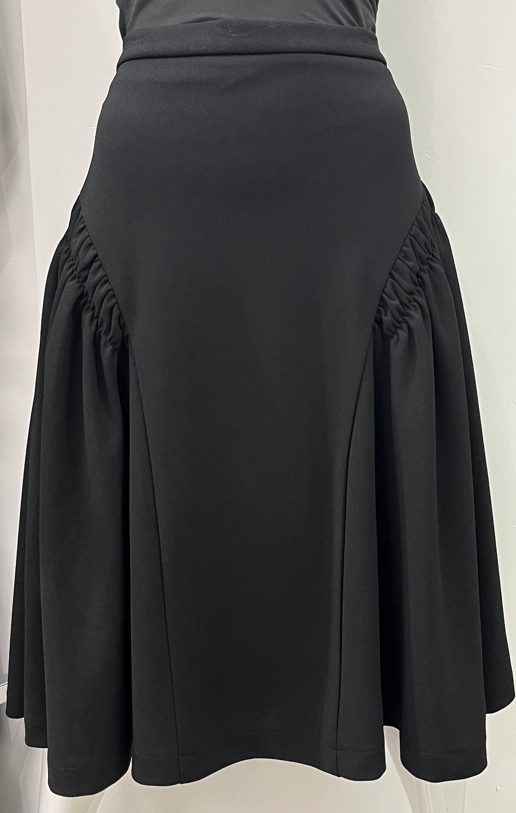 CLASS COLLECTION SIDE SHIRRED SKIRT BLACK