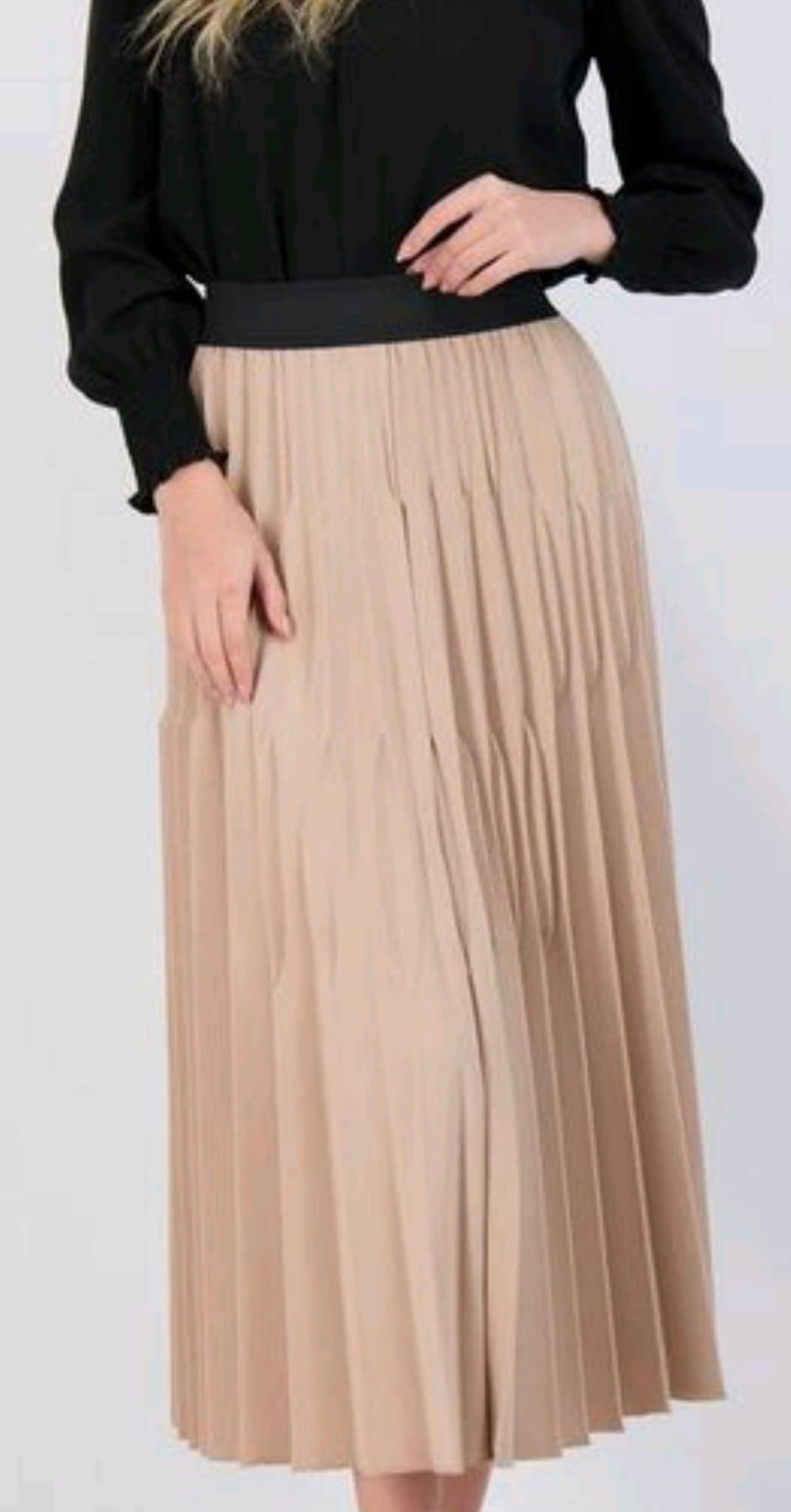 NONI SKIRT W SPECIAL PLEATING BEIGE