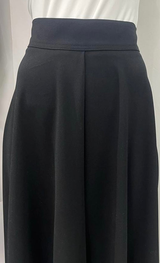 LITTLE BLACK SKIRT A-LINE CREPE SKIRT W CENTER PLEAT-MIDI BLACK