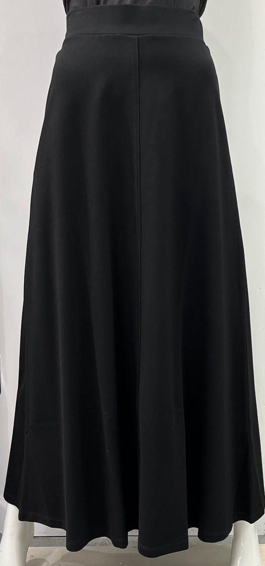 WEAR AND FLAIR PONTE SKIRT W CENTER SEAM-MIDI BLACK