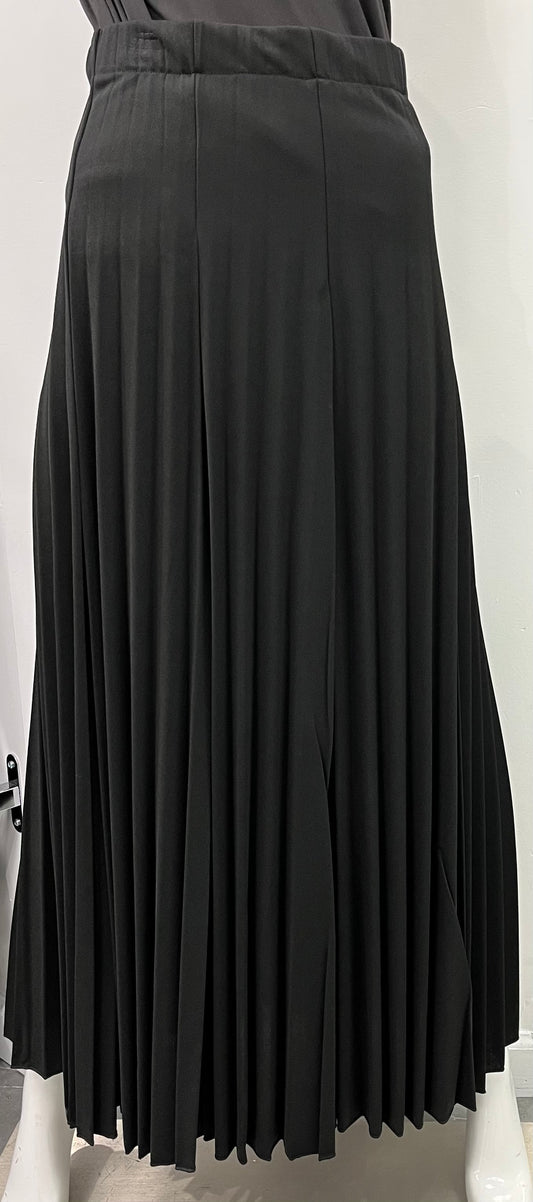 SAMS FASHION MESSY PLEATS MAXI BLACK